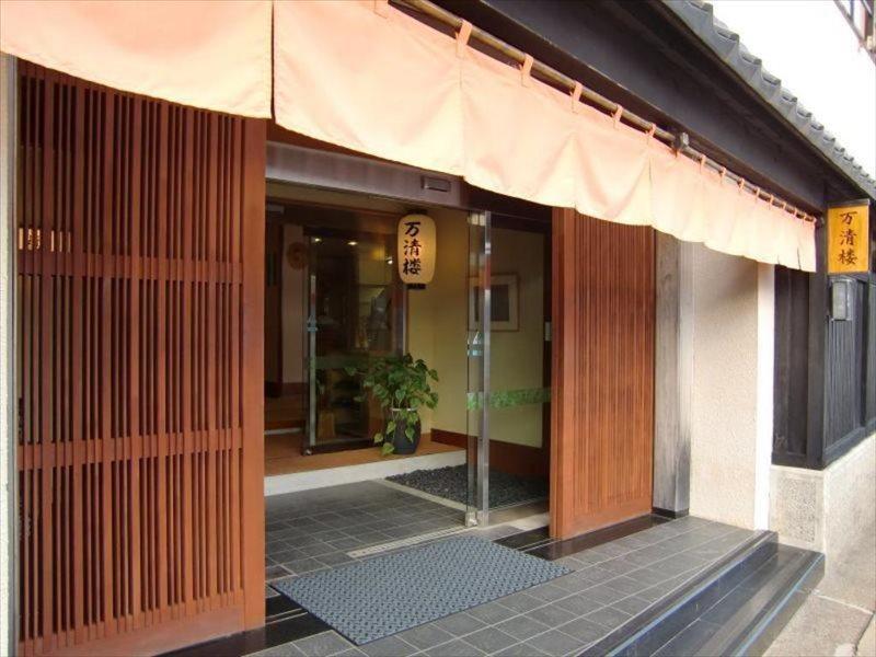 Manseiro Hotel Nachikatsuura Buitenkant foto